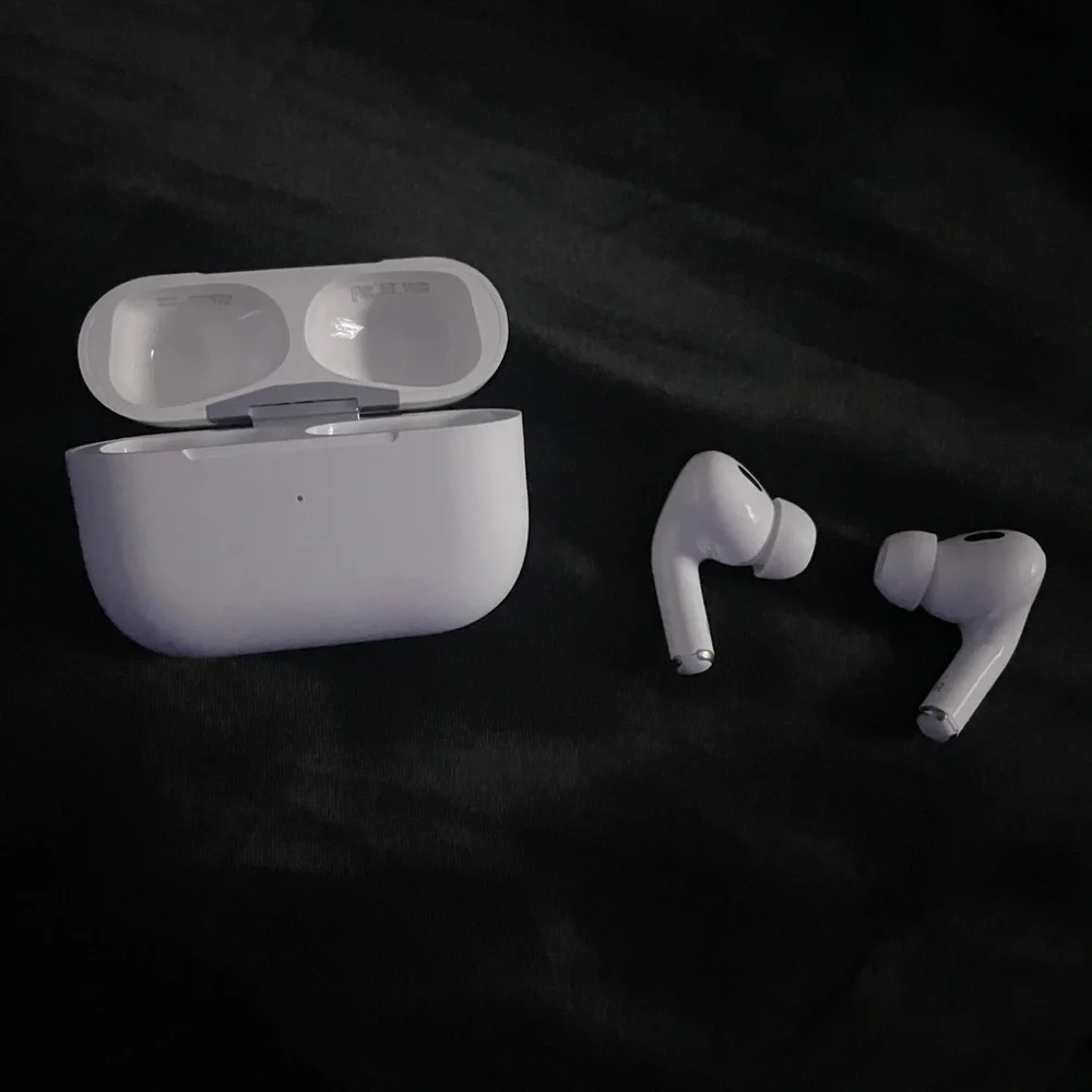 Apple AirPods Pro - White